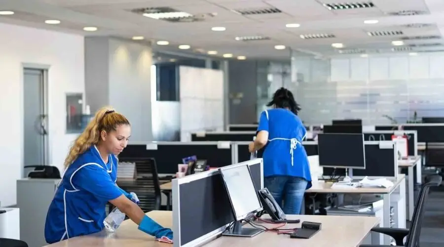 commercial office cleaning contracts